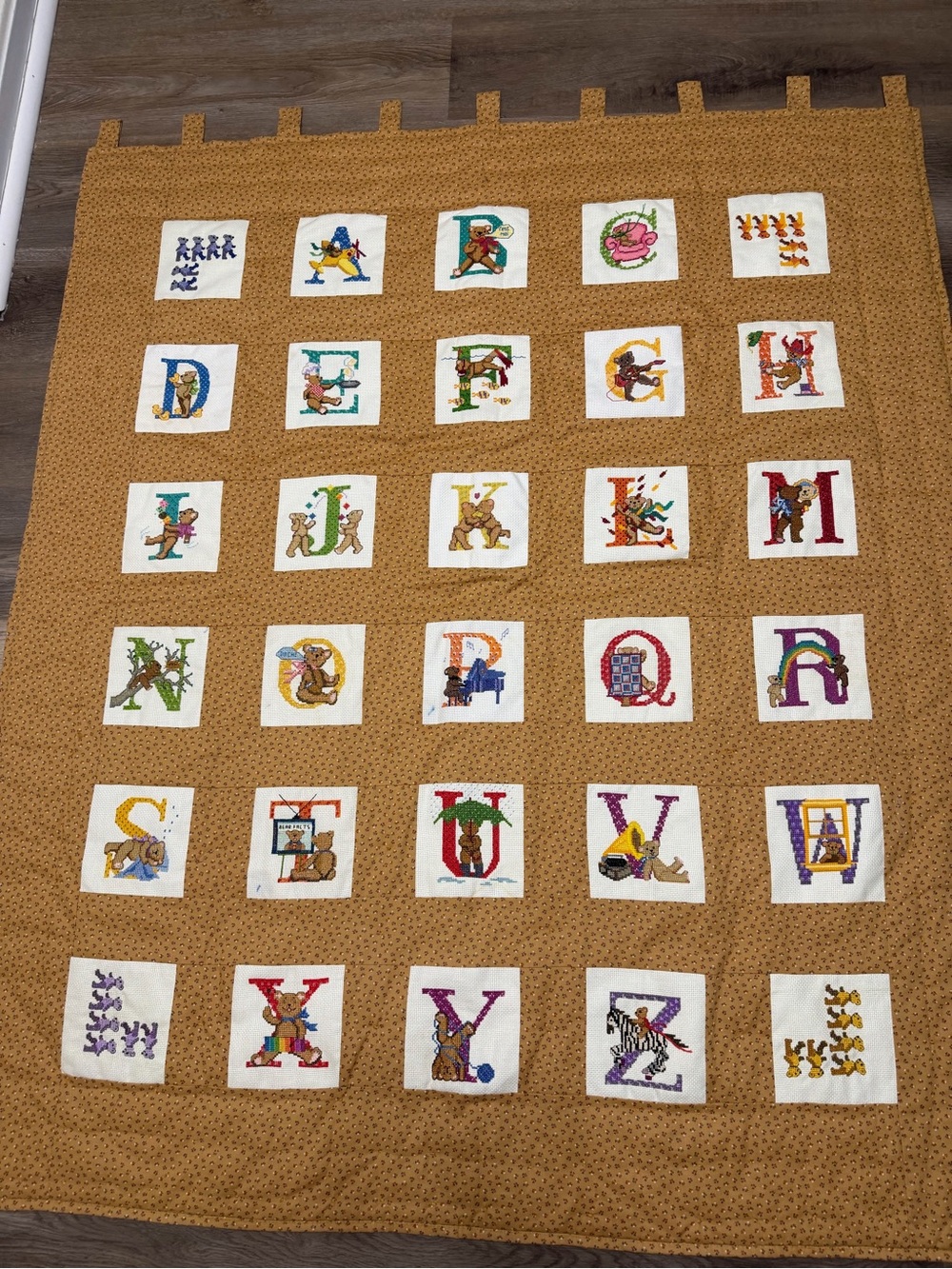 Vintage 1980s Handmade Alphabet Baby Quilt / Teacher-Made Keepsake 55 X 45 In - Picture 8 of 15